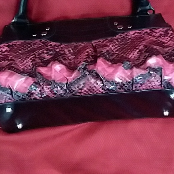 MICHE Classic Veronica Shell Only - Picture 3 of 4